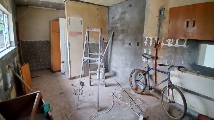 To Let 4 Bedroom Property for Rent in Pellissier Free State